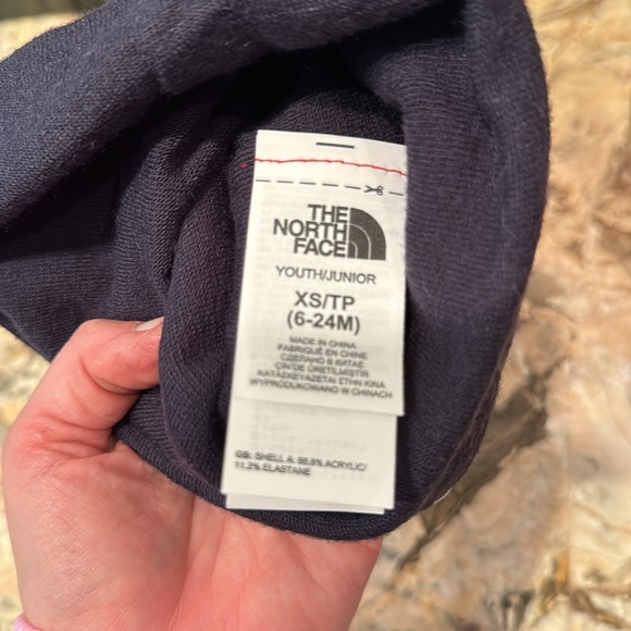 Baby hat - Picture 3 of 3